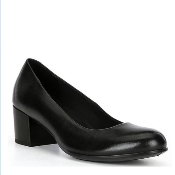 NEW* Ecco (Size 36/US 4-4.5) Black Classic Leather Danish Design Block Heels - Picture 1 of 10